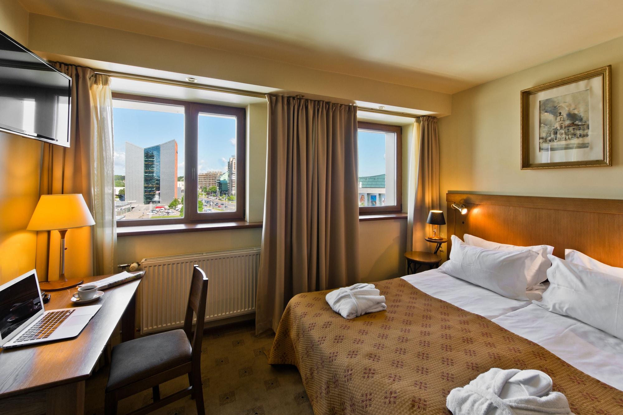Best Western Вилнюс Екстериор снимка